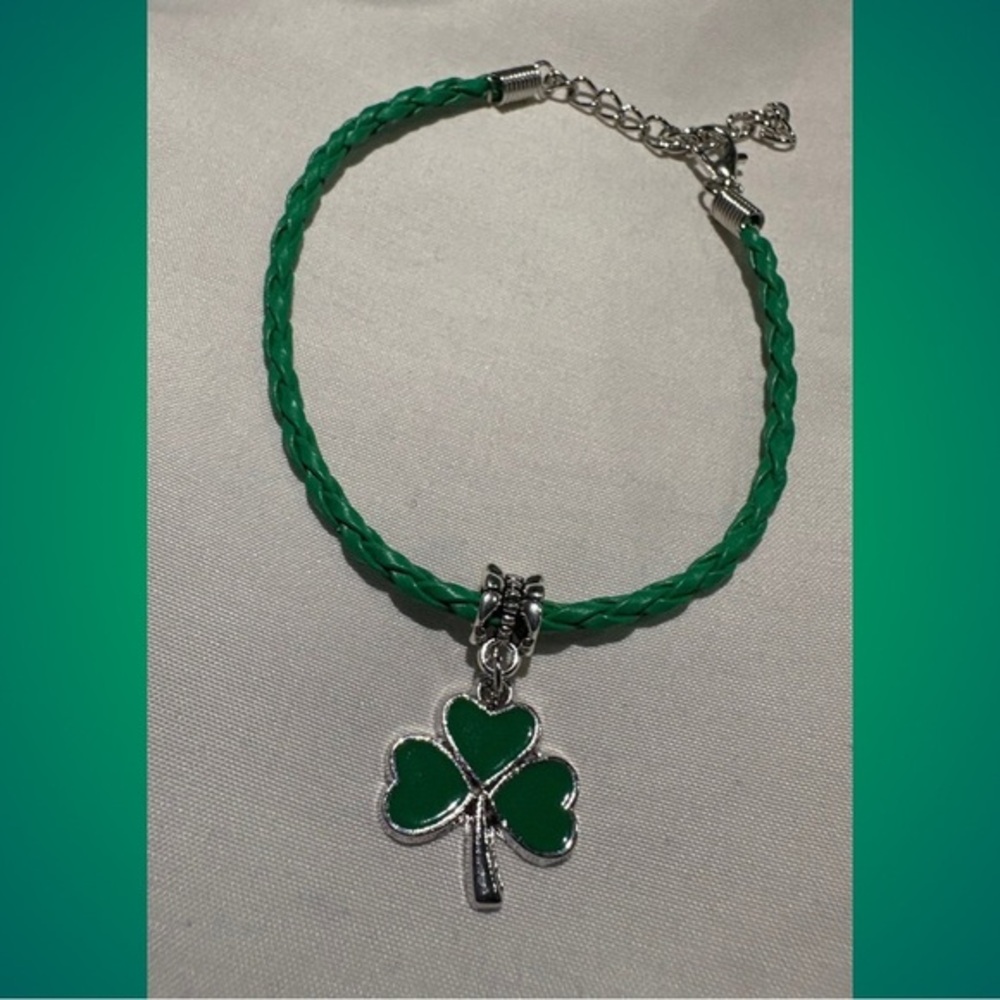 3 LEAF CLOVER | Silver Toned Lucky Irish Shamrock Charm on Rope Woven Bracelet